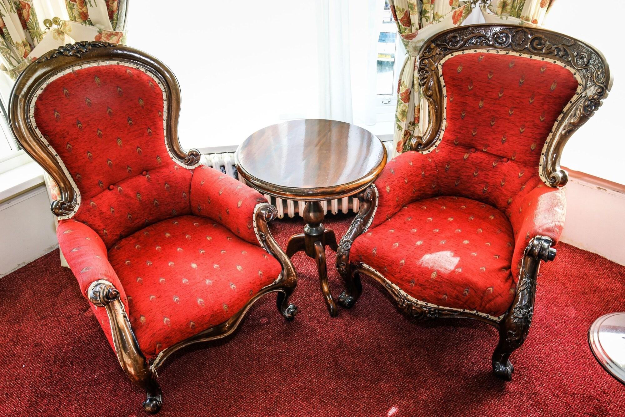 Albany Lions Hotel Eastbourne Dış mekan fotoğraf