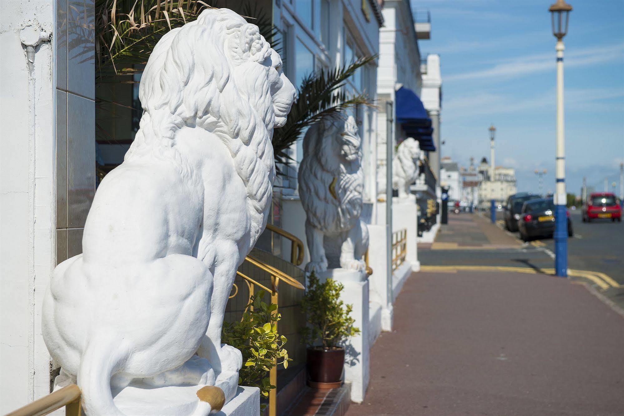 Albany Lions Hotel Eastbourne Dış mekan fotoğraf