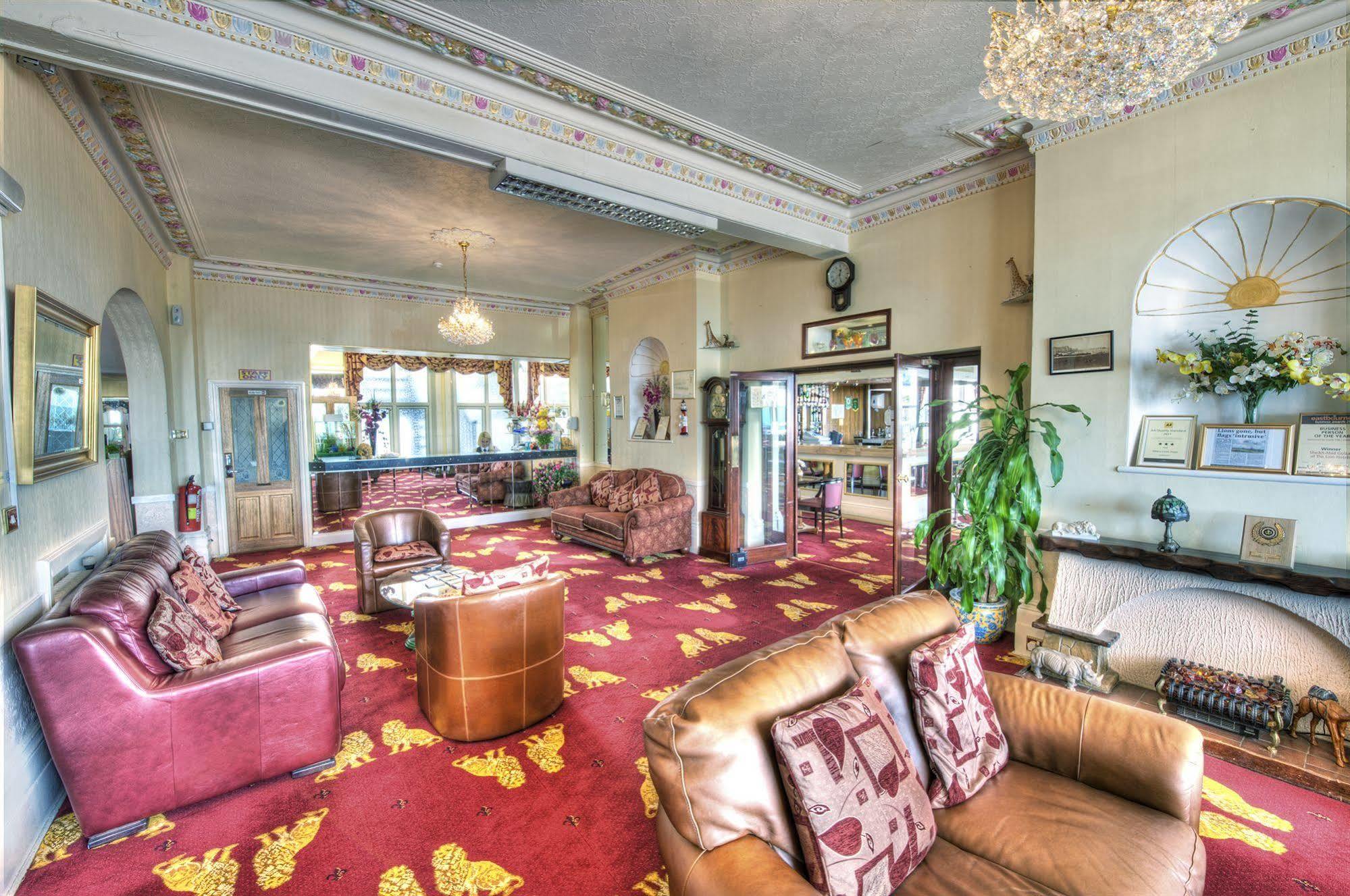 Albany Lions Hotel Eastbourne Dış mekan fotoğraf