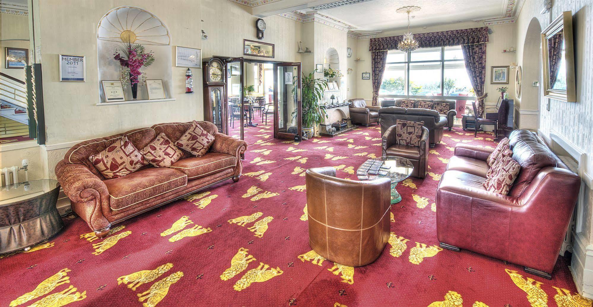 Albany Lions Hotel Eastbourne Dış mekan fotoğraf